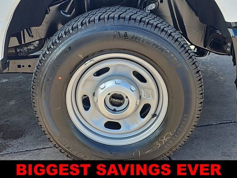 New 2025 Ford F250 XL w/ FX4 Off-Road Package image 39