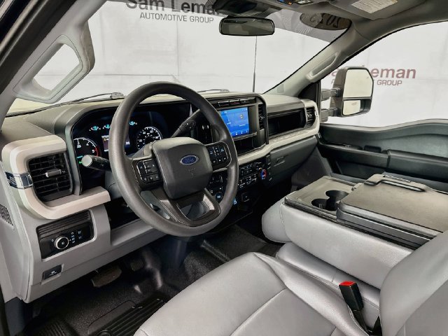 Used 2023 Ford F350 XL w/ XL Chrome Package AWD/4WD image 20