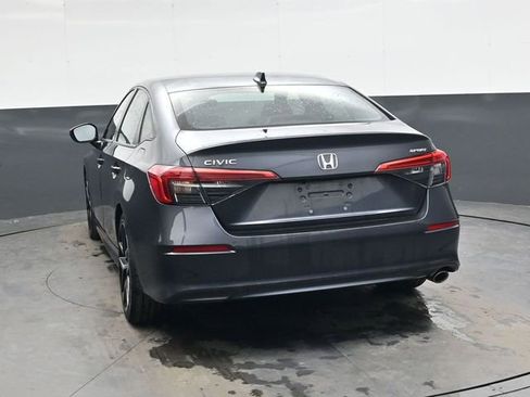 Used 2024 Honda Civic Sport image 5