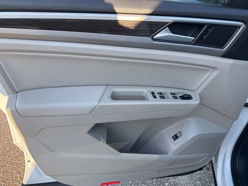 Used 2018 Volkswagen Atlas SE image 10