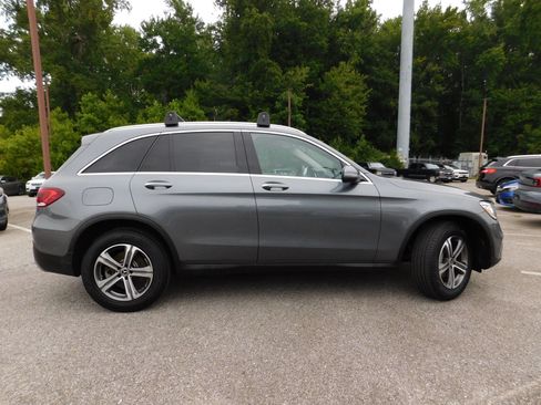 Used 2020 Mercedes-Benz GLC 300 4MATIC image 5