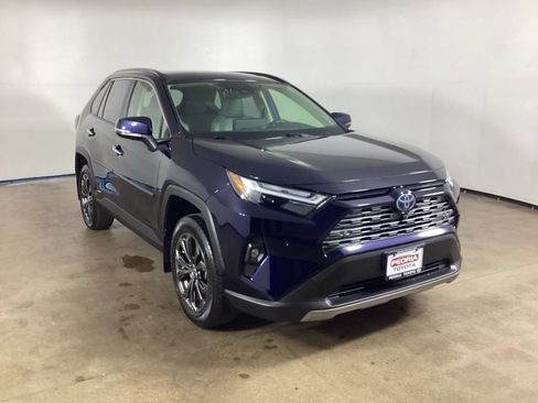 Used 2024 Toyota RAV4 Limited w/ Advanced Technology Package AWD/4WD image 3