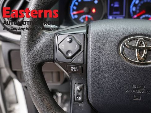 Used 2020 Toyota Tacoma SR w/ SR Convenience Package RWD image 14
