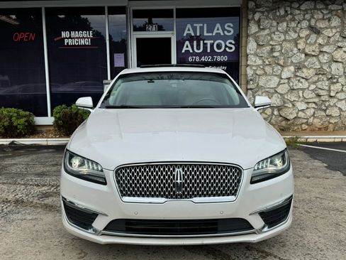 Used 2018 Lincoln MKZ Reserve w/ Technology Package FWD image 2