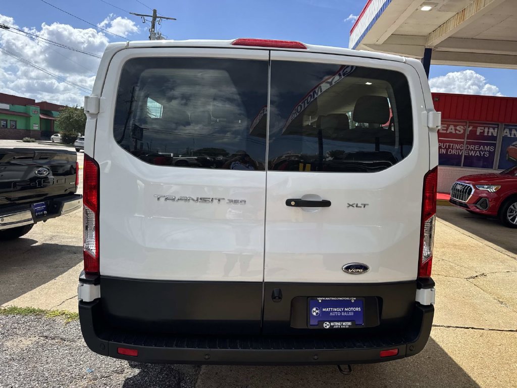 Used 2023 Ford Transit 350 XLT RWD image 7