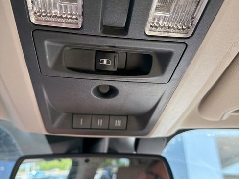 Used 2018 RAM 1500 Laramie w/ Convenience Group AWD/4WD image 20