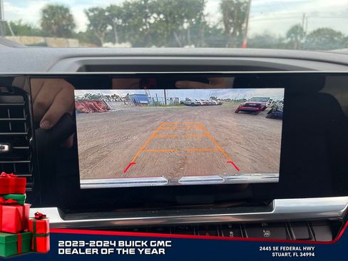 New 2025 GMC Sierra 1500 Elevation image 23