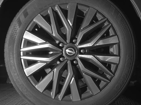 Used 2025 Nissan Altima 2.5 SV image 15