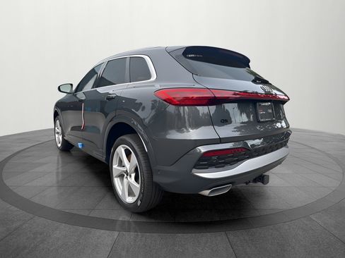 Used 2025 Audi Q5 Premium Plus w/ Premium Plus AWD/4WD image 3