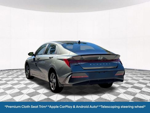 New 2026 Hyundai Elantra SEL Sport image 8