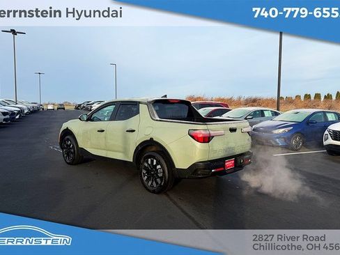 Certified 2025 Hyundai Santa Cruz SE image 5