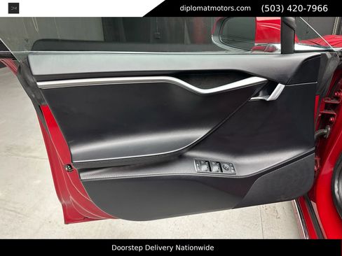 Used 2020 Tesla Model S AWD image 23