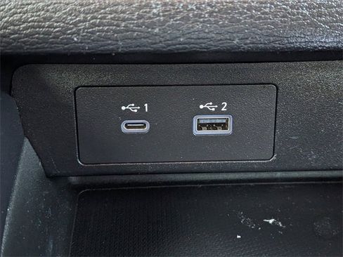 Used 2023 Mitsubishi Outlander SE Black Edition image 26