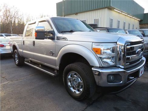 Used 2012 Ford F250 XLT w/ XLT Premium Pkg image 12