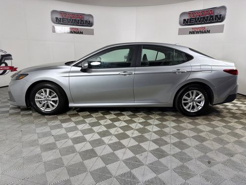 Used 2026 Toyota Camry LE FWD image 6