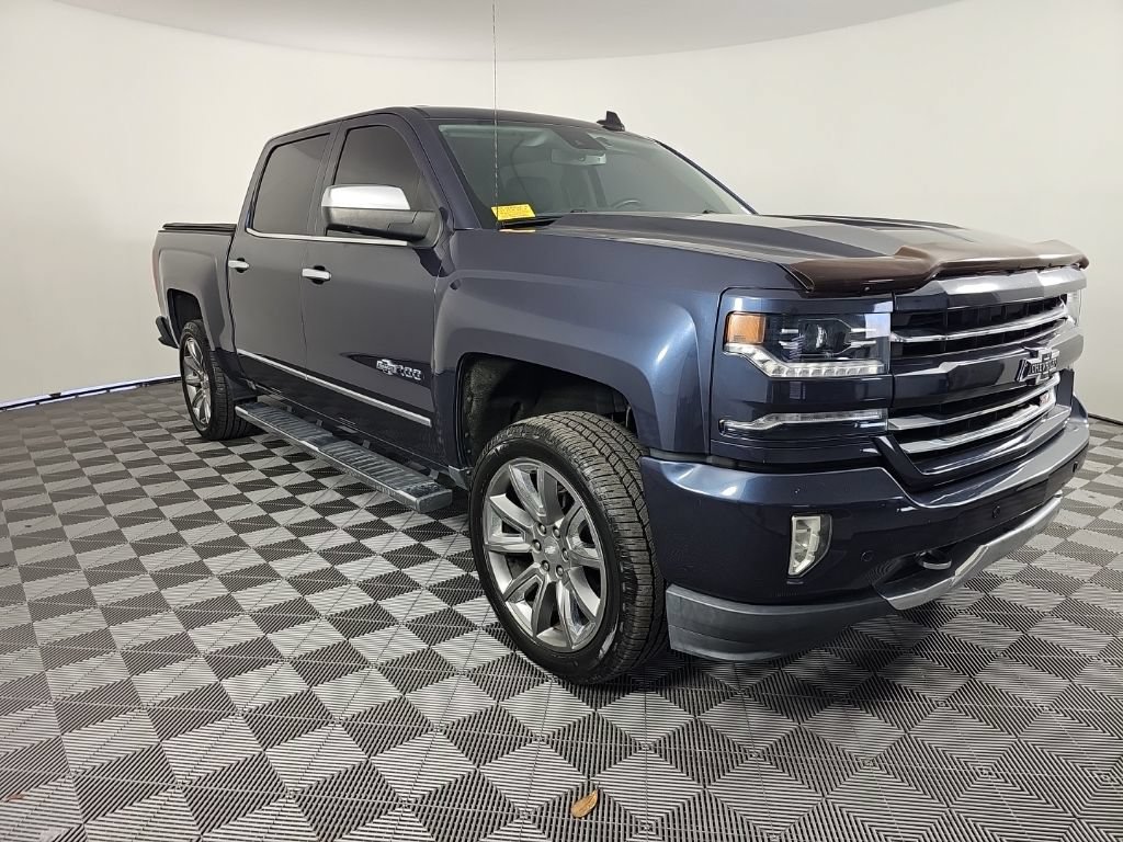 Used 2018 Chevrolet Silverado 1500 LTZ Z71 w/ Centennial Edition AWD/4WD image 4