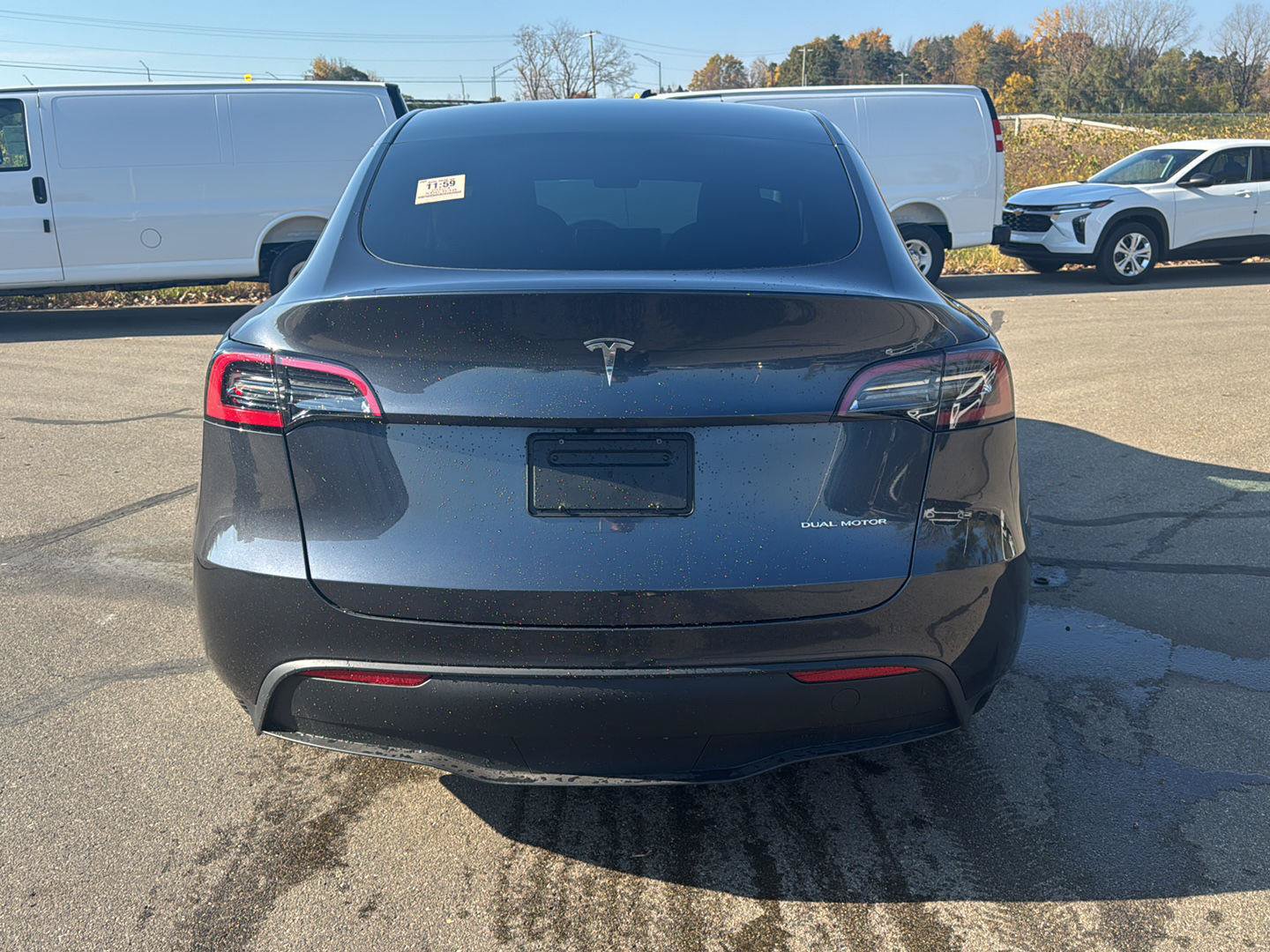 Used 2024 Tesla Model Y Long Range AWD/4WD image 4