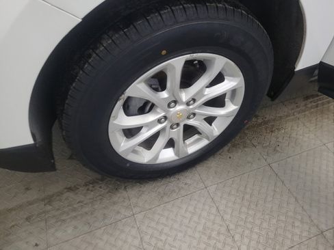 Used 2019 Chevrolet Equinox LT image 31