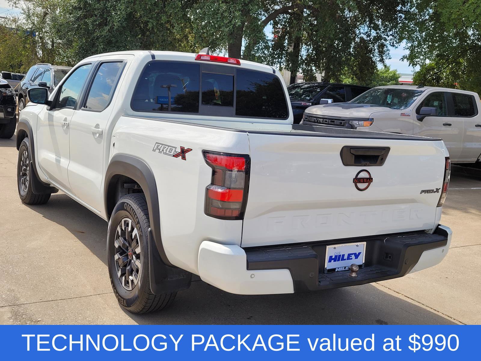 Used 2022 Nissan Frontier Pro-X w/ Technology Package RWD image 3
