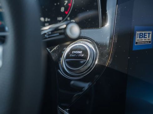 New 2026 Mercedes-Benz E 53 AMG e 4MATIC Sedan image 28