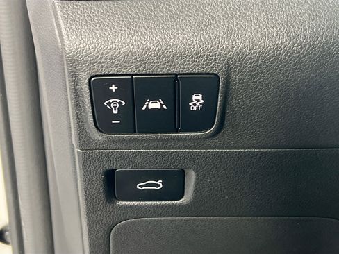 Used 2021 Kia K5 GT-Line image 10