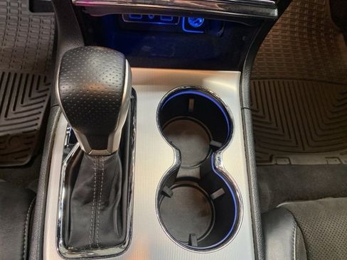 Used 2020 Jeep Grand Cherokee SRT image 26