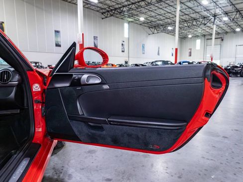 Used 2010 Porsche Cayman RWD image 26