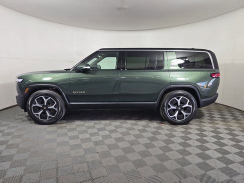Used 2022 Rivian R1S Launch Edition image 2