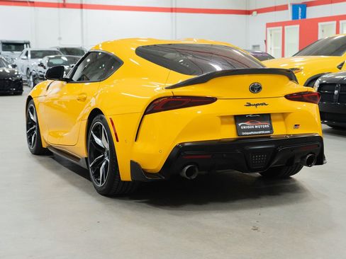 Used 2020 Toyota Supra Premium image 4