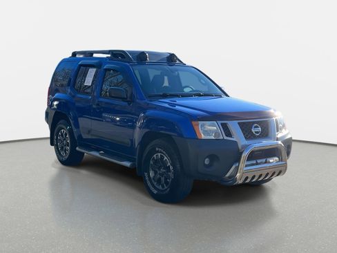Used 2014 Nissan Xterra PRO-4X image 3