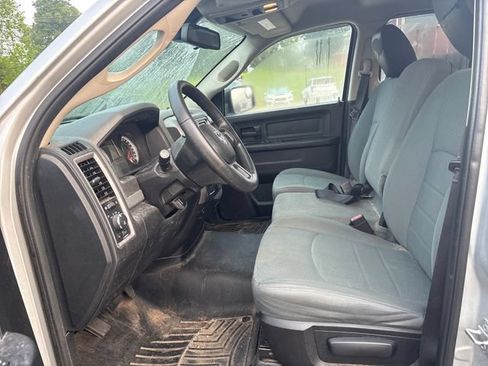 Used 2015 RAM 1500 Express AWD/4WD image 7