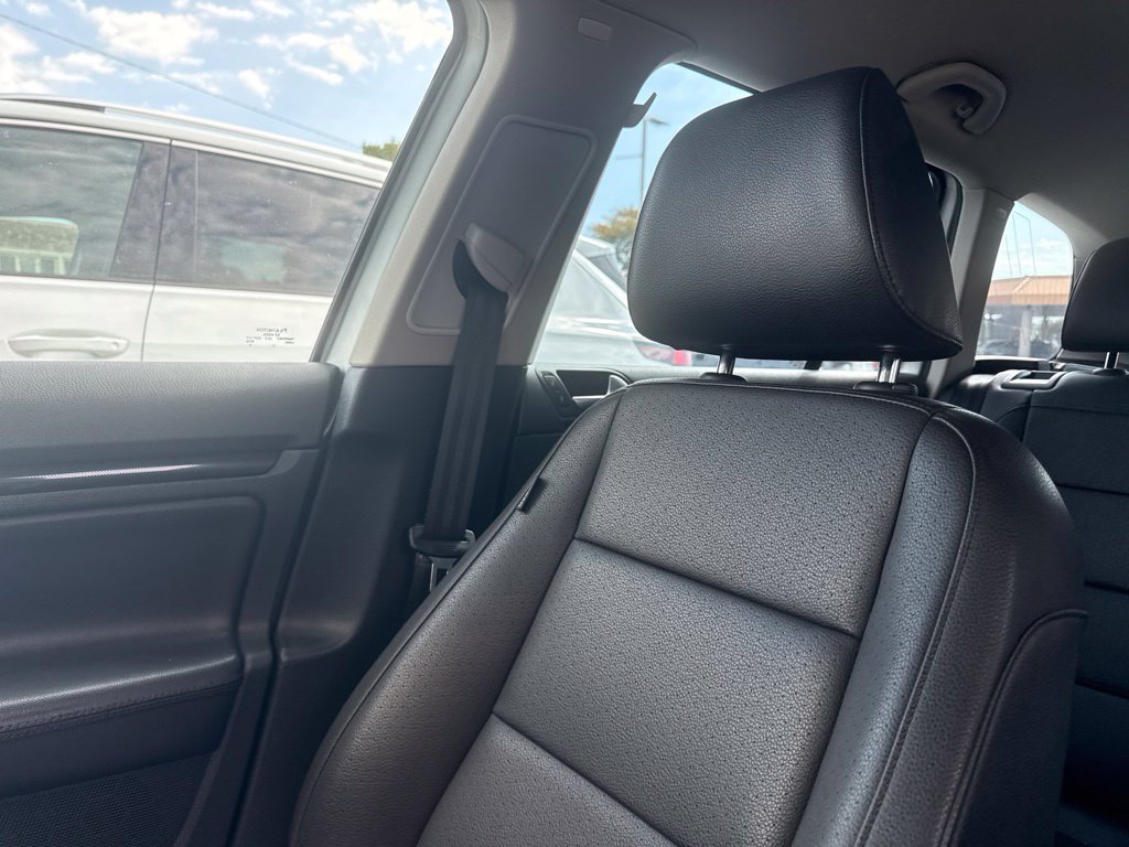 Used 2014 Volkswagen Jetta TDI FWD image 9