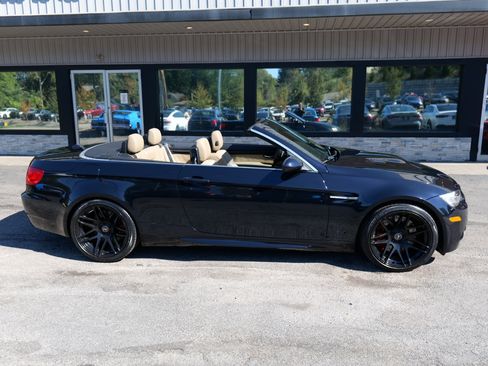 Used 2013 BMW M3 Convertible image 4