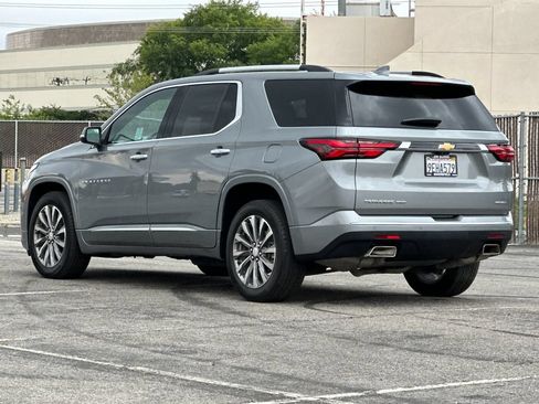 Used 2023 Chevrolet Traverse Premier AWD/4WD image 5