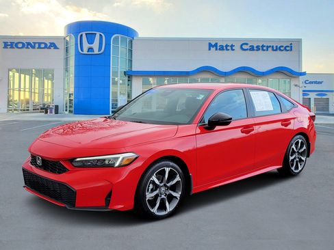 Used 2025 Honda Civic Sport Touring image 2