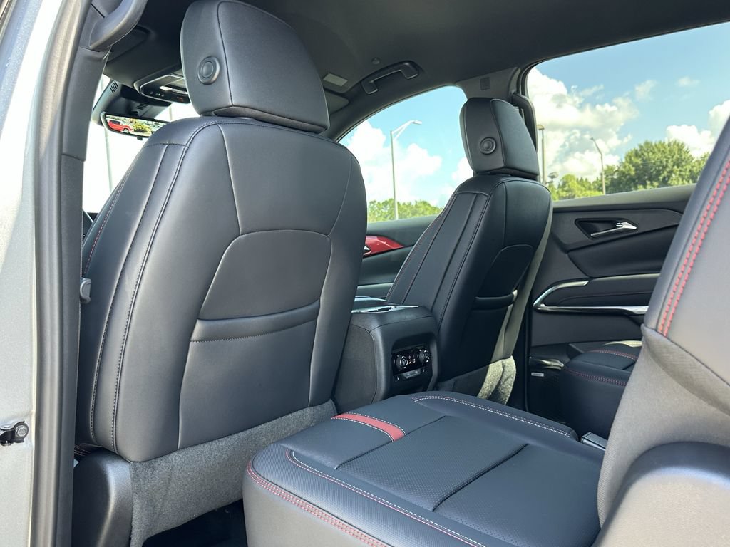 New 2026 Chevrolet Traverse RS FWD image 15