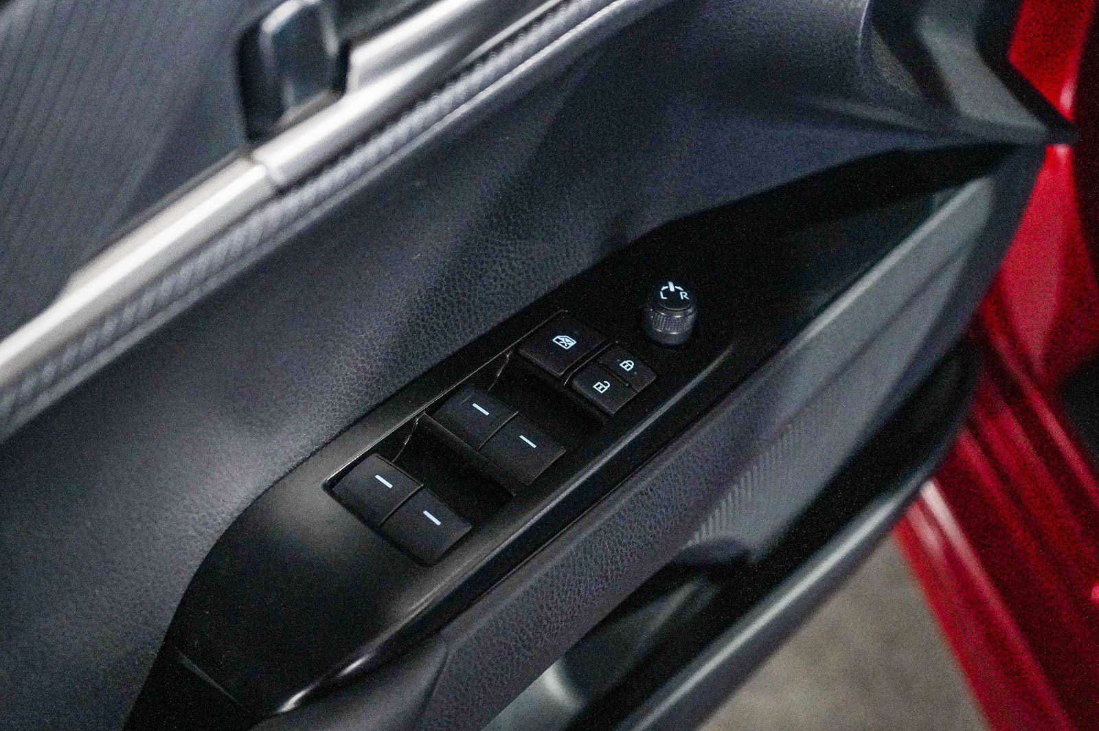 New 2026 Toyota Camry SE FWD image 22