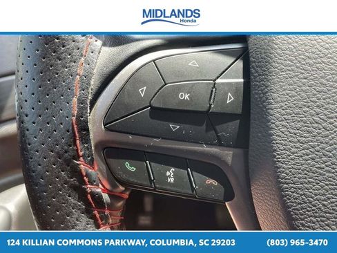 Used 2021 Jeep Grand Cherokee Laredo AWD/4WD image 28