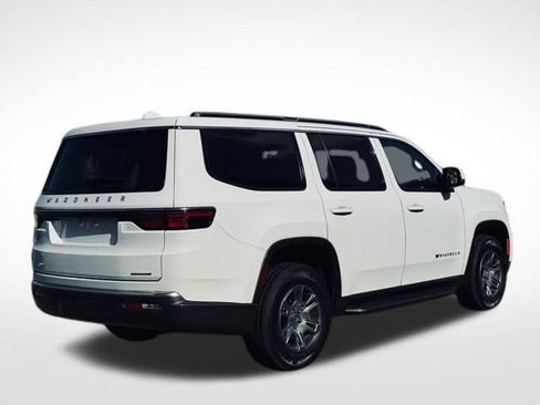 Used 2022 Jeep Wagoneer Series I image 6