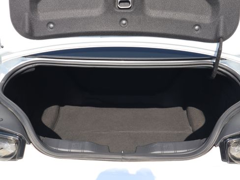 Used 2019 Chevrolet Camaro ZL1 RWD image 38