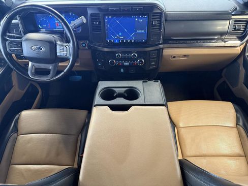 Used 2024 Ford F250 Lariat w/ Chrome Package image 16