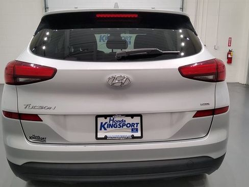 Used 2019 Hyundai Tucson SE image 11