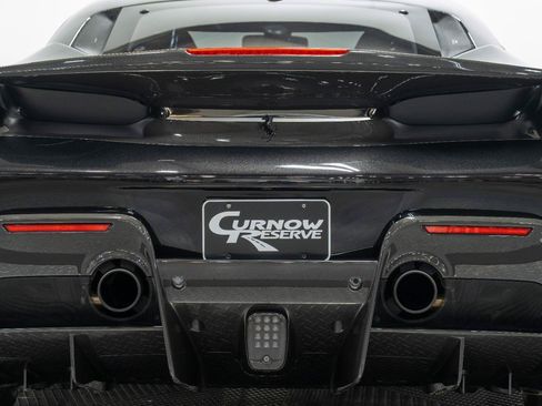 Used 2019 Ferrari 488 Pista Coupe RWD image 15