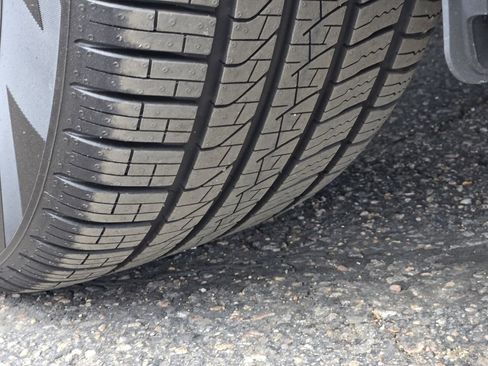 New 2026 BMW X5 xDrive40i w/ Premium Package AWD/4WD image 12