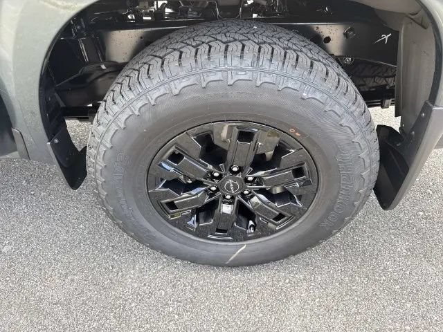 New 2027 Nissan Frontier SV AWD/4WD image 12
