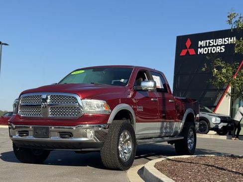 Used 2014 RAM 1500 Laramie w/ Convenience Group image 7