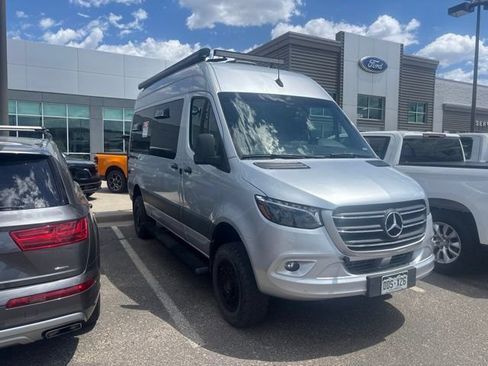Used 2022 Mercedes-Benz Sprinter 2500 image 3