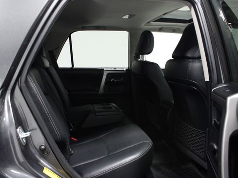 Used 2017 Toyota 4Runner Limited image 15