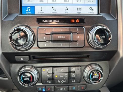 Used 2018 Ford F350 Platinum w/ Platinum Ultimate Package image 17