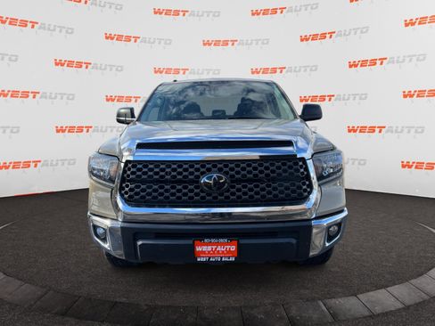 Used 2019 Toyota Tundra SR5 w/ SR5 Upgrade Package image 8